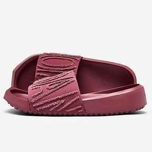 female jordan slides